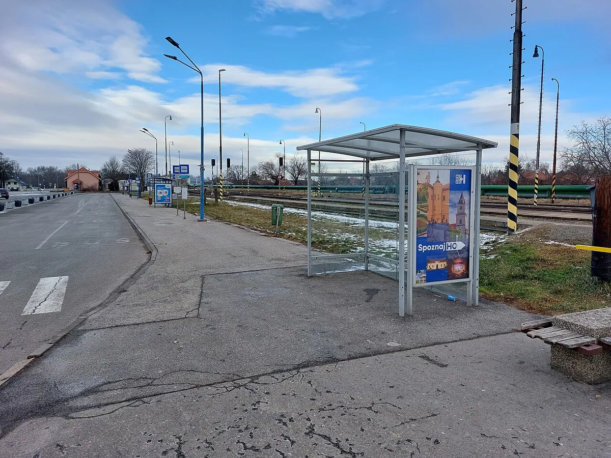 Pohľad na Hlohovec — fotografia „Hlohovec bus station“